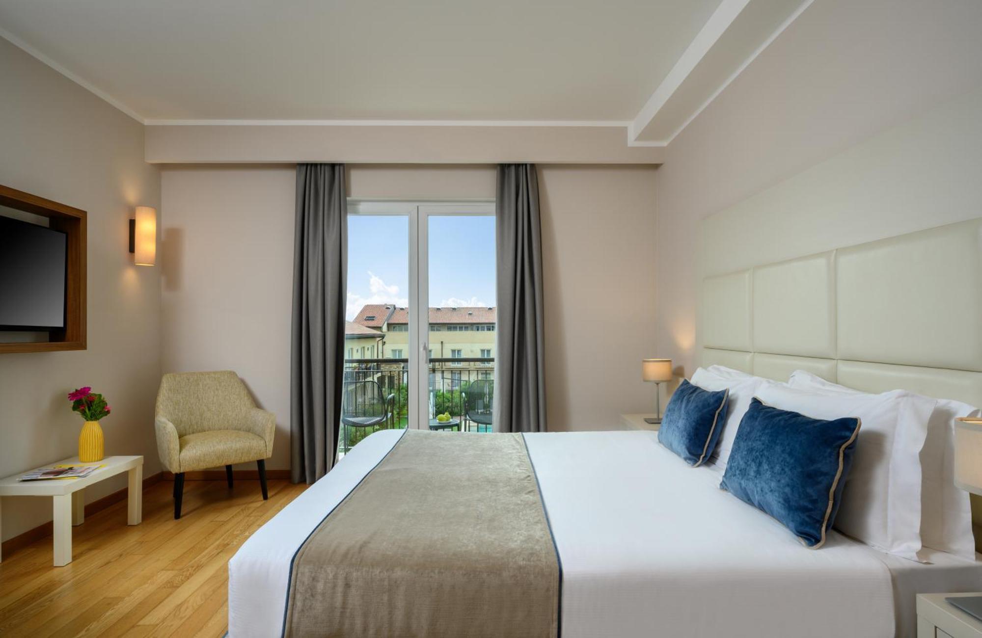 Leonardo Hotel Lago Di Garda - Wellness And Spa Lazise Dış mekan fotoğraf