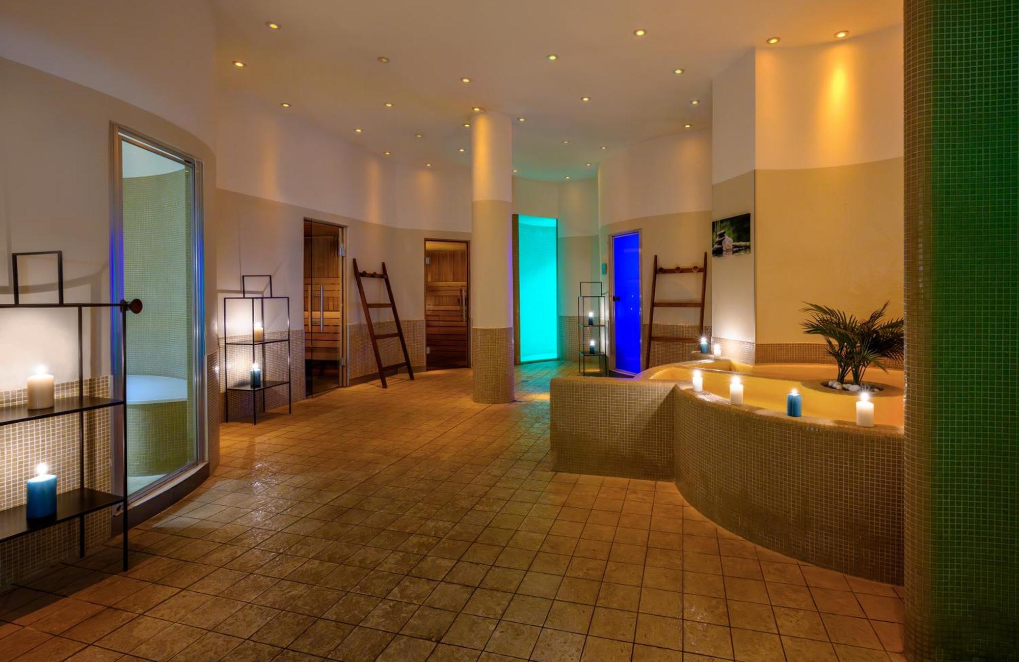 Leonardo Hotel Lago Di Garda - Wellness And Spa Lazise Dış mekan fotoğraf