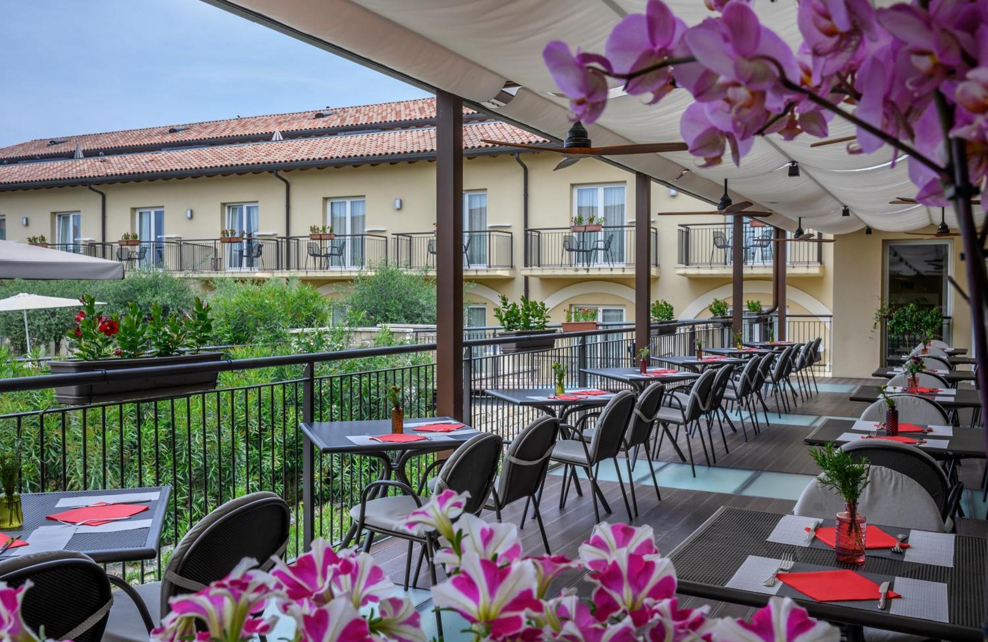 Leonardo Hotel Lago Di Garda - Wellness And Spa Lazise Dış mekan fotoğraf