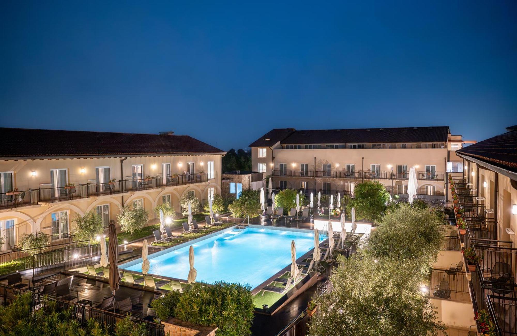 Leonardo Hotel Lago Di Garda - Wellness And Spa Lazise Dış mekan fotoğraf